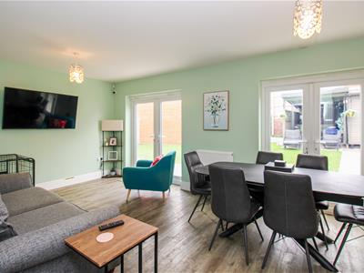 KITCHEN/DINING/SITTING ROOM